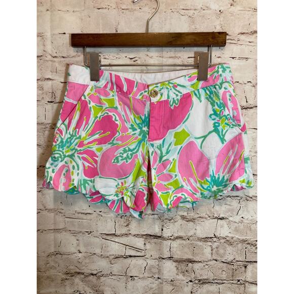 Lilly Pulitzer Pants - Lily Pulitzer Buttercup Shorts Womens 0 Pink & Green Floral Scalloped Edges